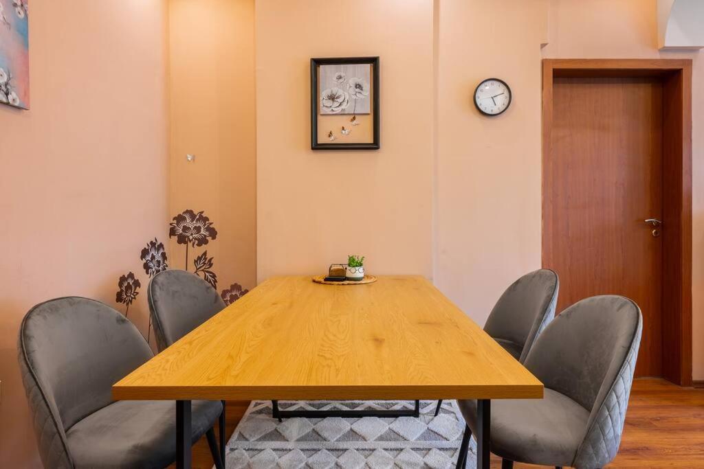 Spacious 3Bd Central Apartment Sofia Ngoại thất bức ảnh